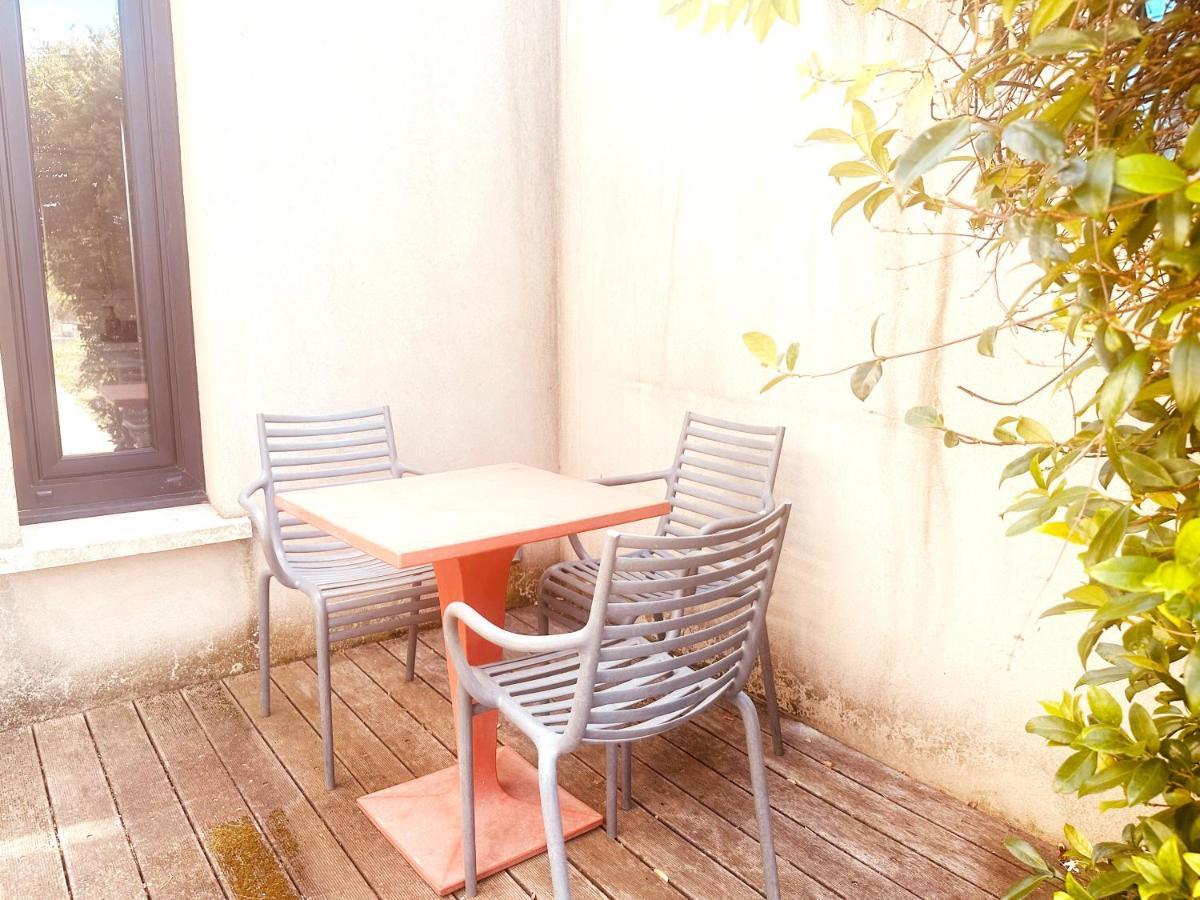Les Madones Apartment นีมส์ ภายนอก รูปภาพ