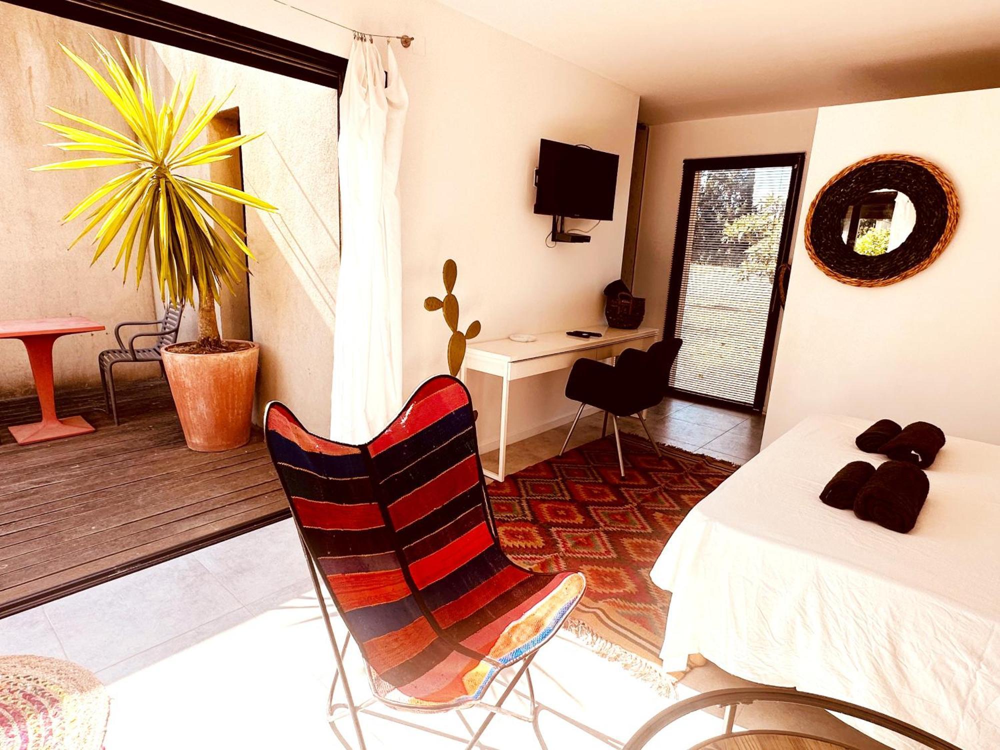 Les Madones Apartment นีมส์ ภายนอก รูปภาพ